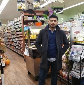 Meet your Posher, Jonathan